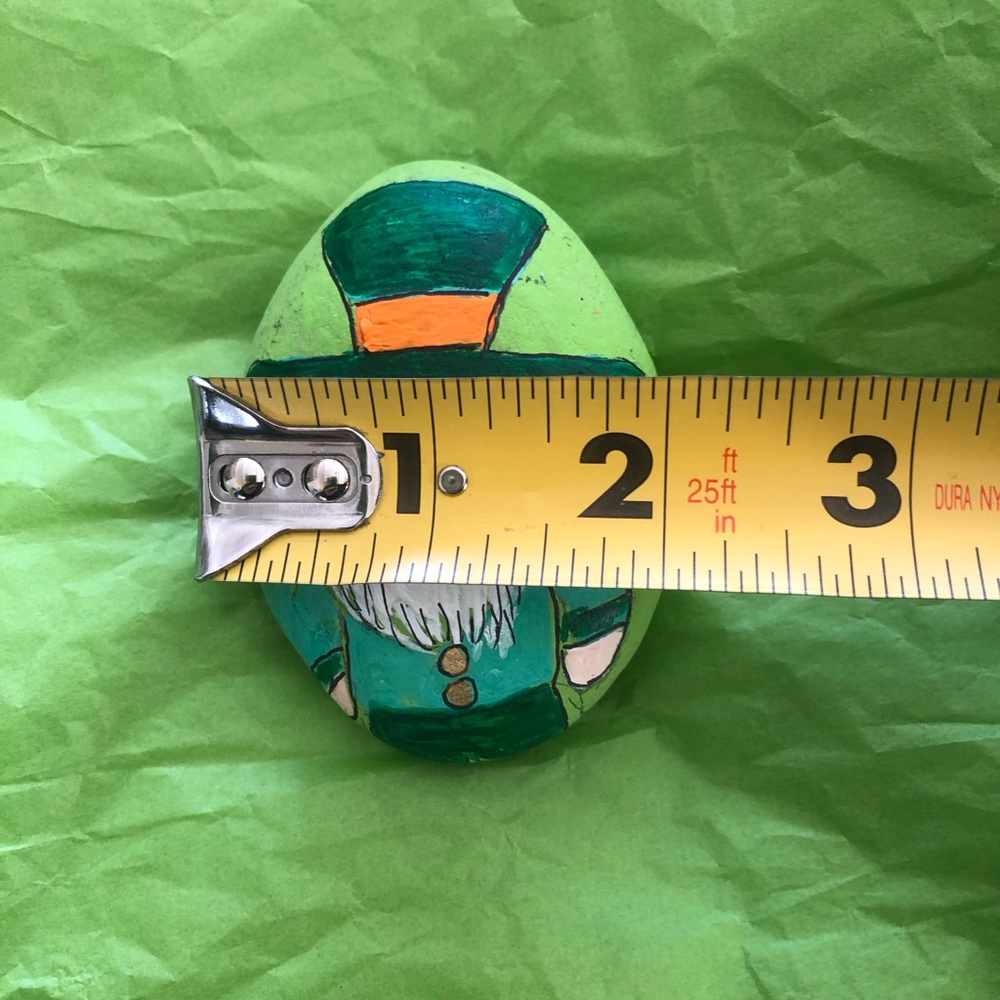 TOP OF THE MORNING ST. PATRICKS  DAY HAND PAINTED ROCK - Picture 4 of 5